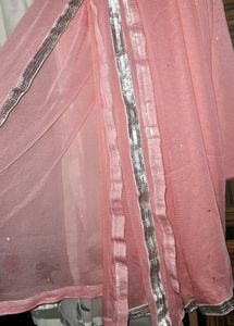 2 🎀💖🌷Aesthetic Long Duppattas At 190