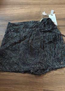 Shorts Which Looks Like Skirt Under 200