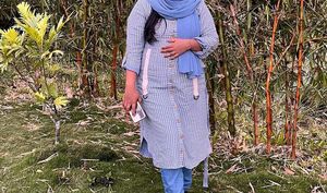 Buy 1 Get Free Kurta