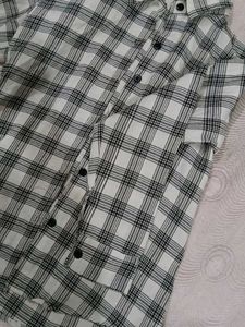Pretty Fashionable Women Shirts