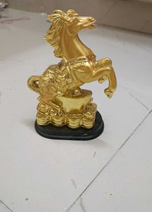 Golden Horse Showpiece