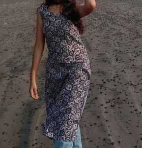 Check Kurti