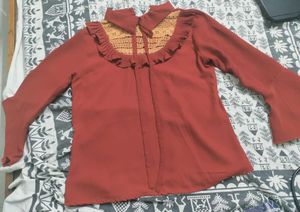 Ruffle Collar Top