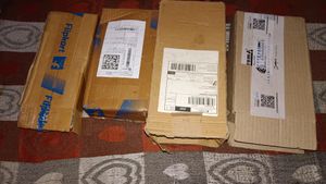 Pecking Material Corrugated Box