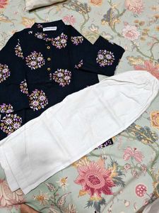 Kurta pajama set