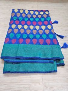 Blue &amp; Green Patterned Saree