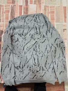 Stylish Grey Patterned Sweater