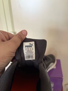 Original Puma shoes UK8