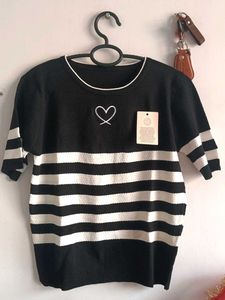 Korean Black Top