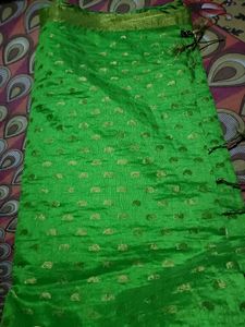 Beautiful Women Saree