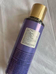 Victoria’s secret- Midnight bloom body mist
