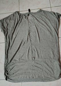 Graphic Print Gray Tee