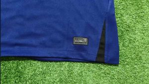 Netherlands 22 23 away kit    (Size M)