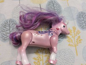 Interactive live Unicorn