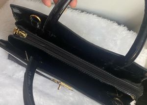 Esbeda Handbag