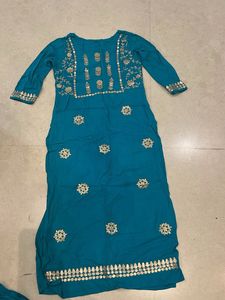 Elegant Teal Embroidered Kurta