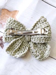 Handmade Crochet Bow Hair clip