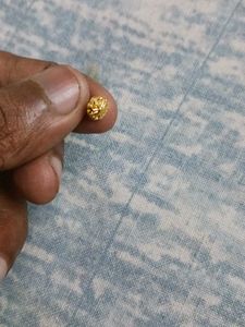 GOLD Nose Pin
