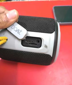 BoAt Stone 350 Wireless Speaker 10W Working