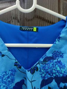 Tokyo Talkies Floral Printed Blouson Top