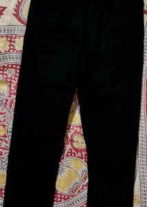 Zudio Arizona Black Jogger Straight Fit Jeans