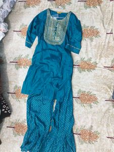 Beautiful Branded 2 Piece Set