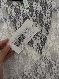 Pinteresty Newme Mesh Bow Top