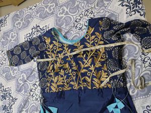 Embroidered kurti..full length v.good