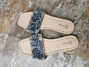 Zudio Grey Flats