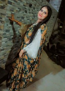 Saree Without Blouse