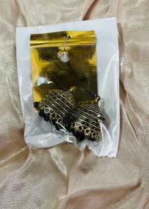 Jhumkis