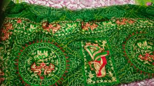 Jamnagar Bandhani Saree.