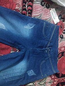 New And Good Jeans For Girl