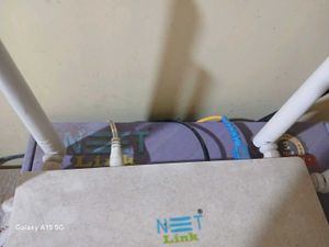 NetLink Wi-Fi Router 4 Stand (Model: HG323DAC)