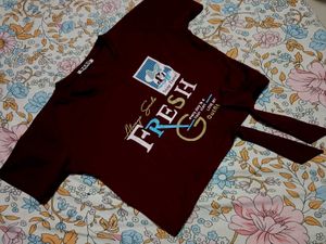 Stylish Maroon Graphic  Crop Tee