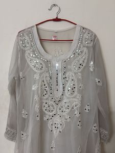 Elegant White Embroidered Kurta
