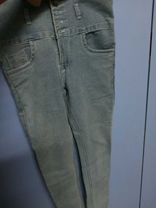 Stylish Women's Denim Jeans