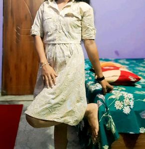BEAUTIFUL SKIRT TOP