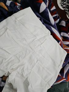 White Good Fit Stretchable Jeans