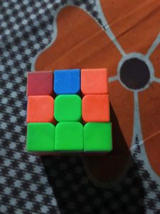 Colorful Rubik&#39;s Cube