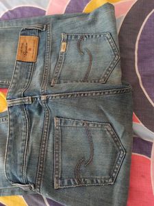 Levis Jeans For Women Size 28