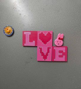 LOVE 🩷 Wall Decor Magnet Set