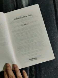 Book- India&#39;s Ancient Past✨