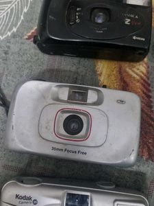 Vintage Point &amp; Shoot Camera 7 Pcs Lot