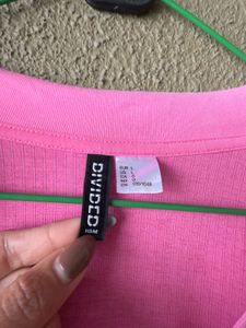 H&amp;M Crop Top