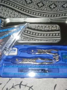 DOMS X1 Mathematical Instrument Box