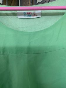 green dress