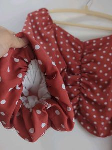 Red off shoulder Polka Dot Crop Top