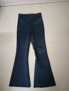Black Bellbottom Pant