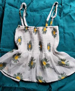 Daisy Print White Tank Top